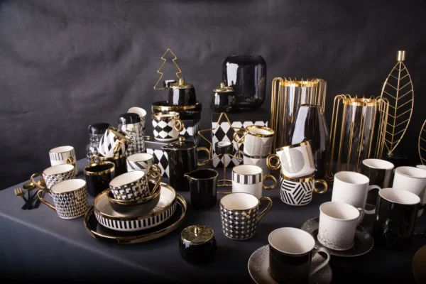 KUBEK PROSTY PALAZZO 330 ML Z OZDOBNYM UCHEM - obrazek 5