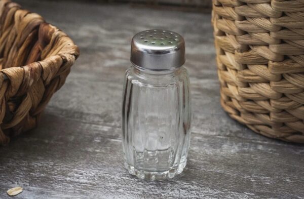 Solniczka Practic pojemnik na przyprawy szklana z metalową zakrętką 50 ml - obrazek 10