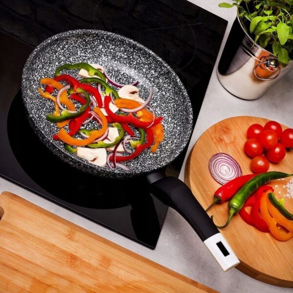 Patelnia ceramiczna MARMURKOWA indukcja  nieprzywierająca 20 cm - obrazek 5